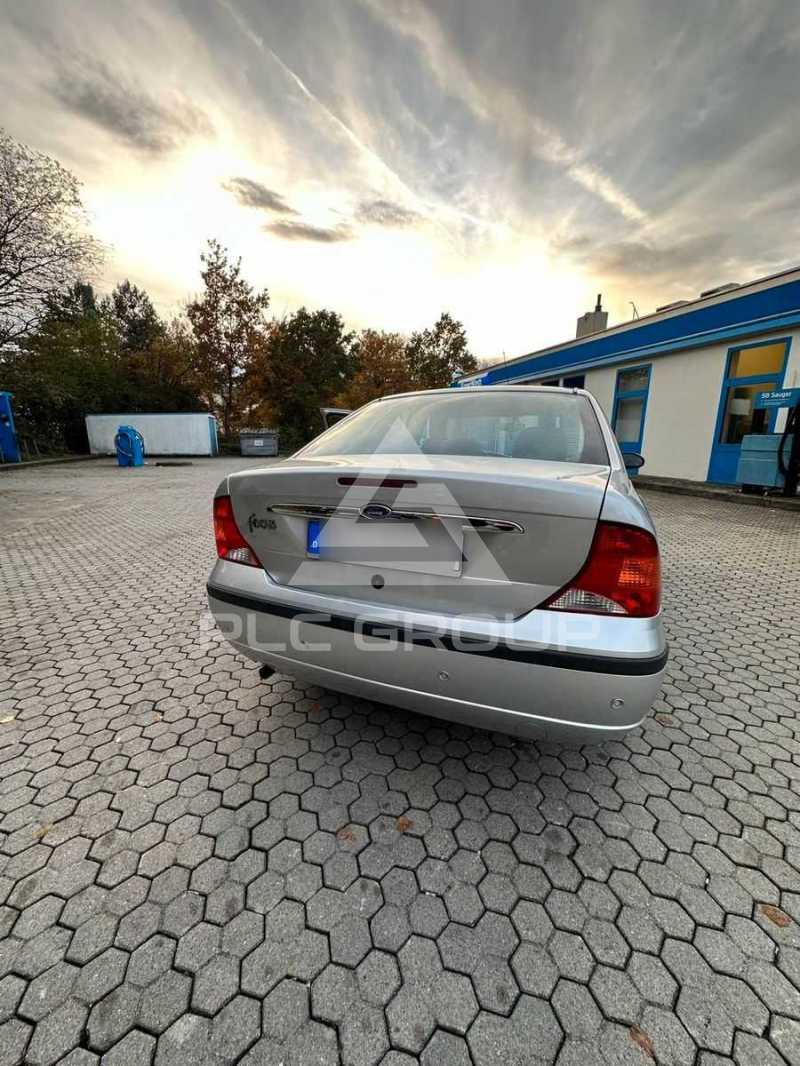 2004 Ford FOCUS