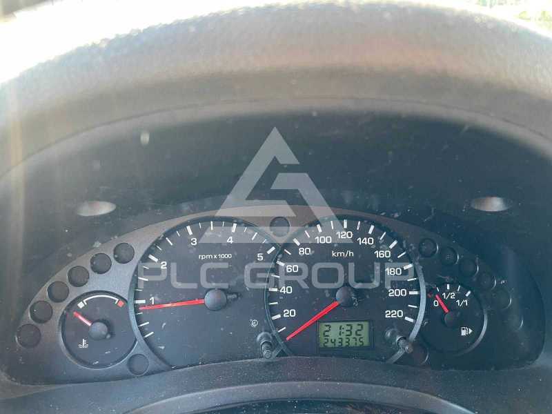 2004 Ford TRANSIT