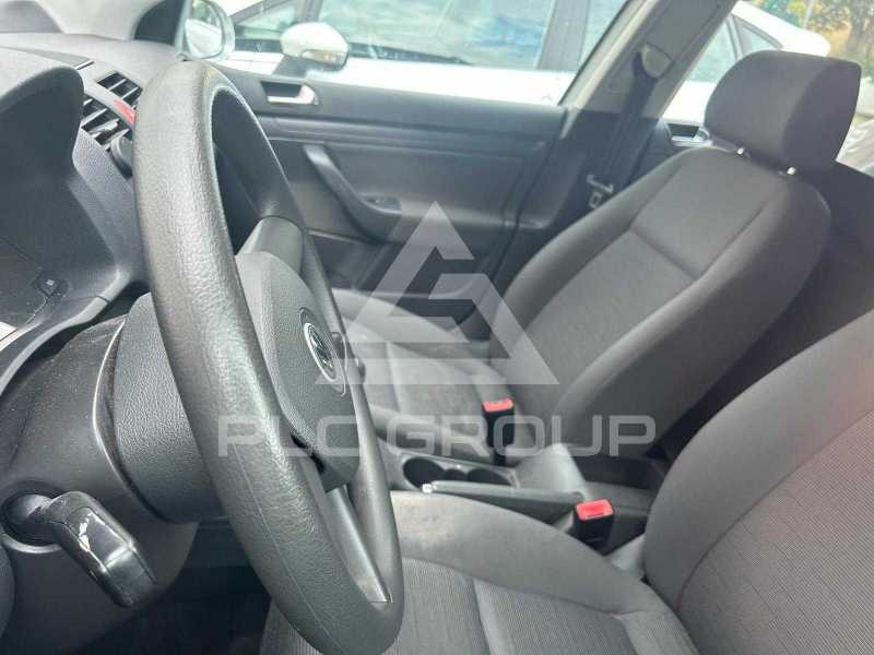 2004 Volkswagen GOLF
