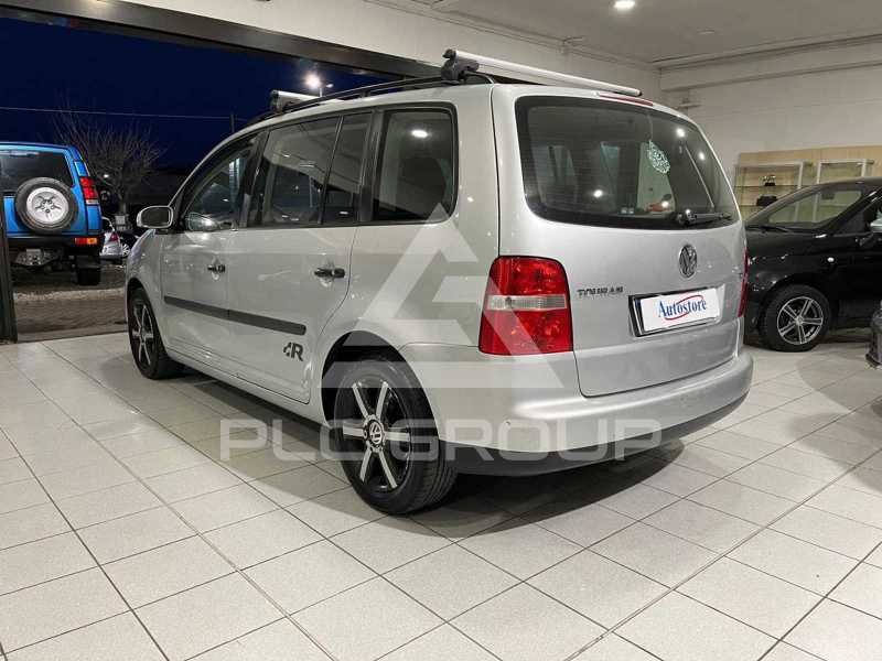 2004 Volkswagen Touran