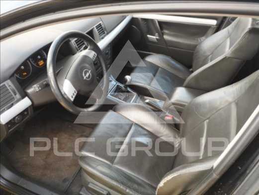 2004 Opel Vectra