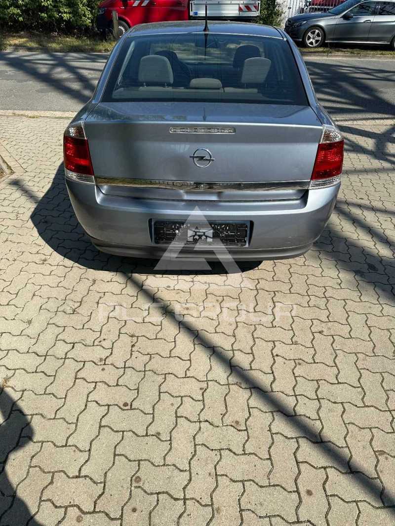 2004 Opel Vectra