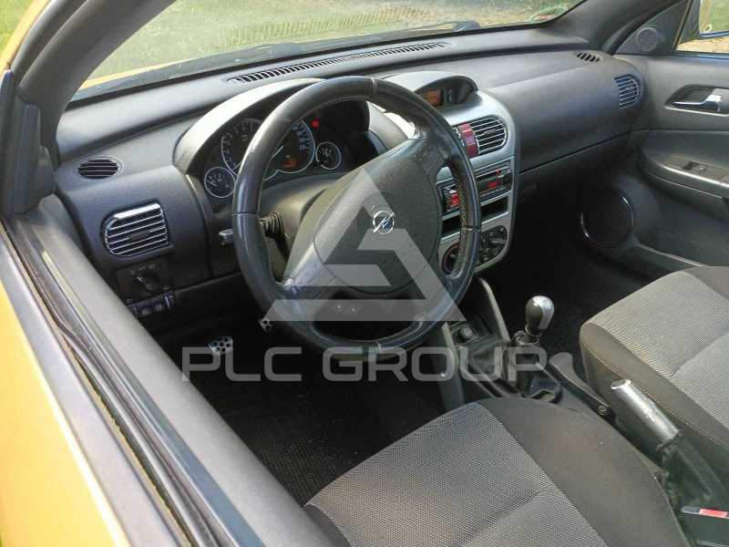 2004 Opel Tigra