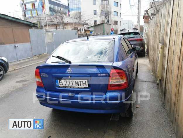 2004 Opel Astra