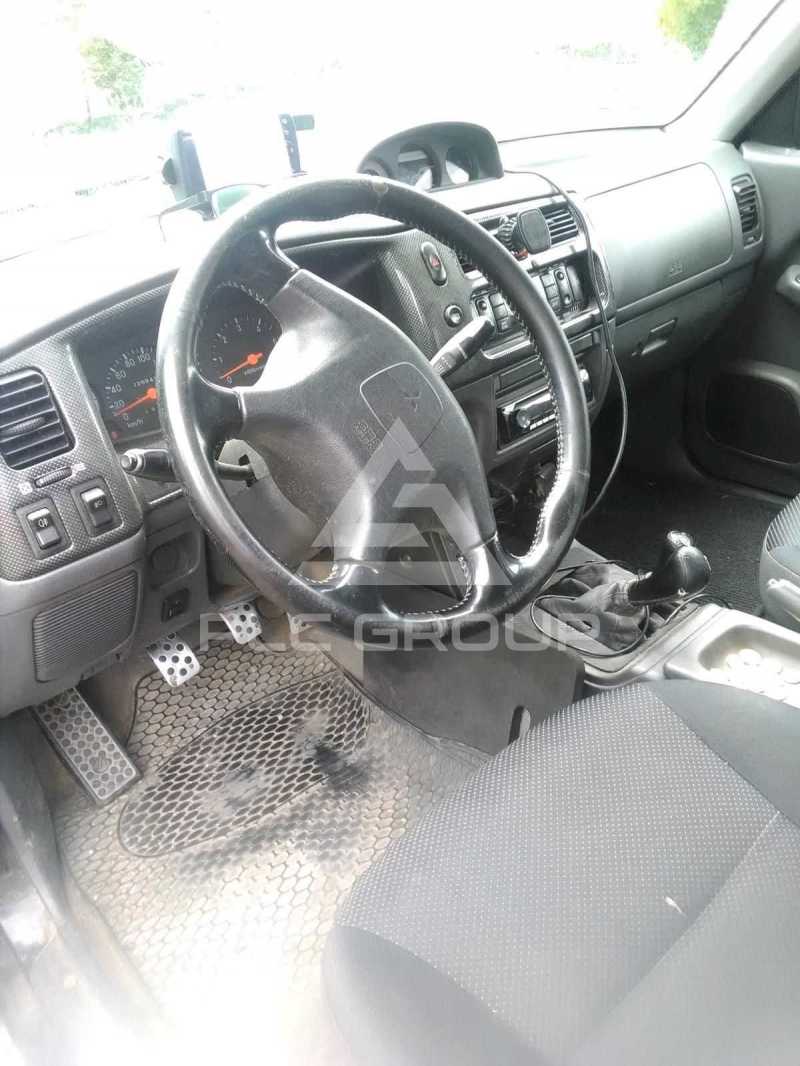 2005 Mitsubishi L200