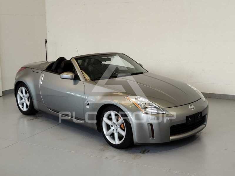 2005 Nissan Z