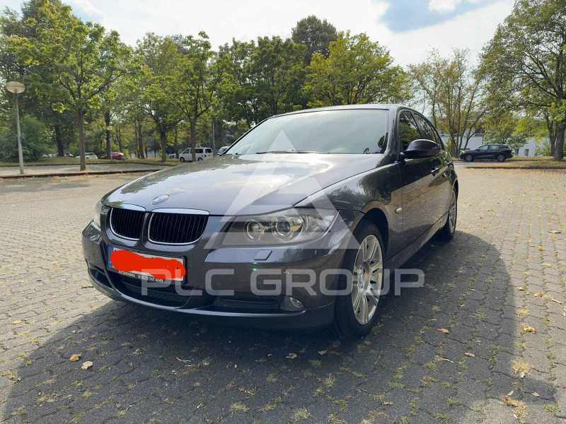 2005 BMW 330