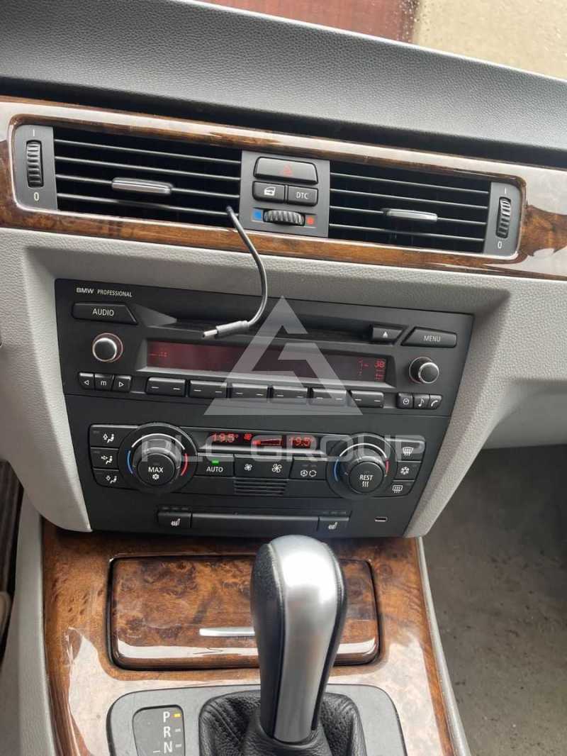 2005 BMW 330