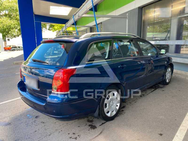 2005 Toyota Avensis