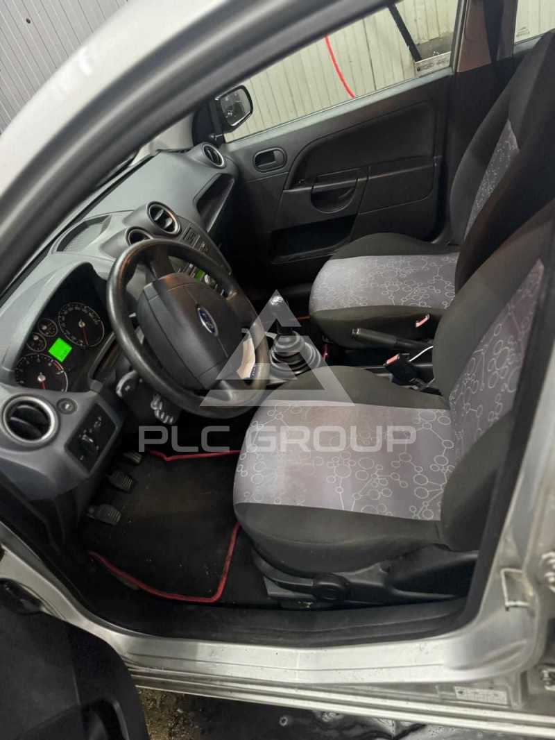 2005 Ford FIESTA