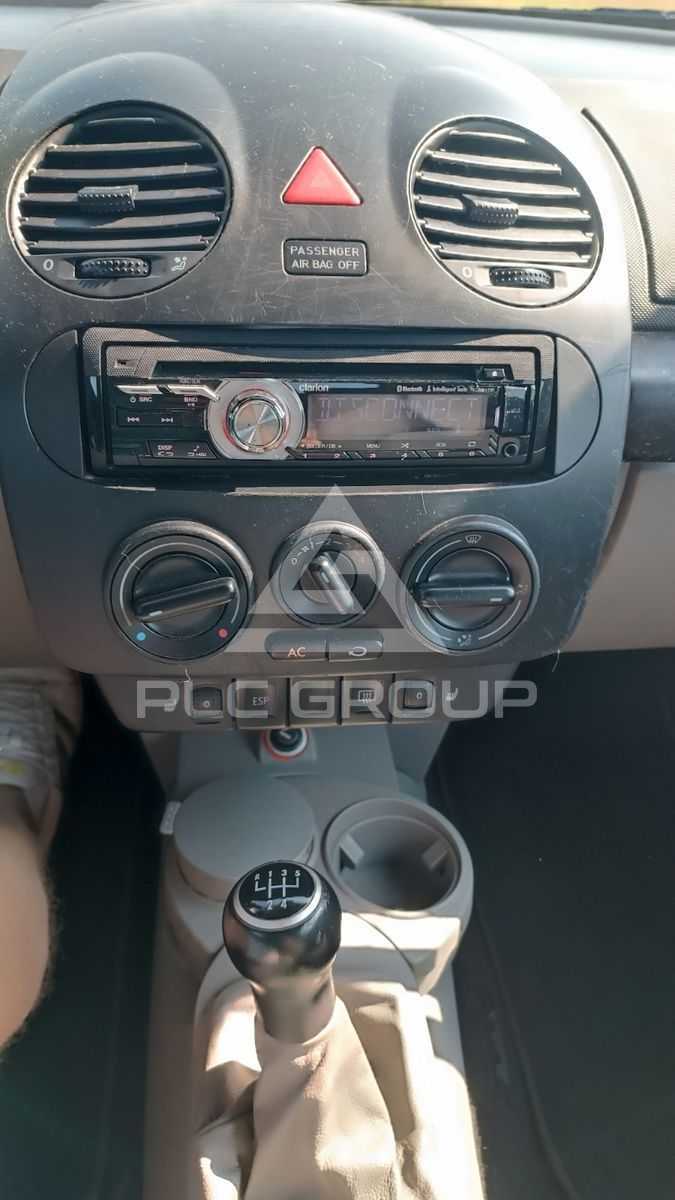 2005 Volkswagen BEETLE