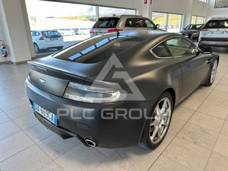 2006 Aston Martin V8