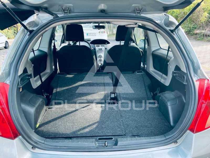 2006 Toyota YARIS