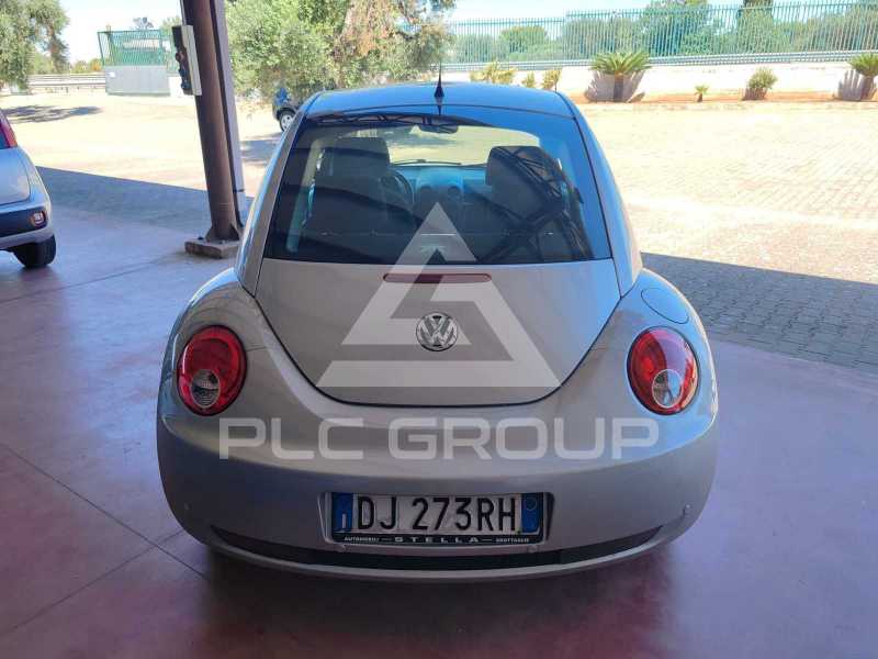 2006 Volkswagen BEETLE