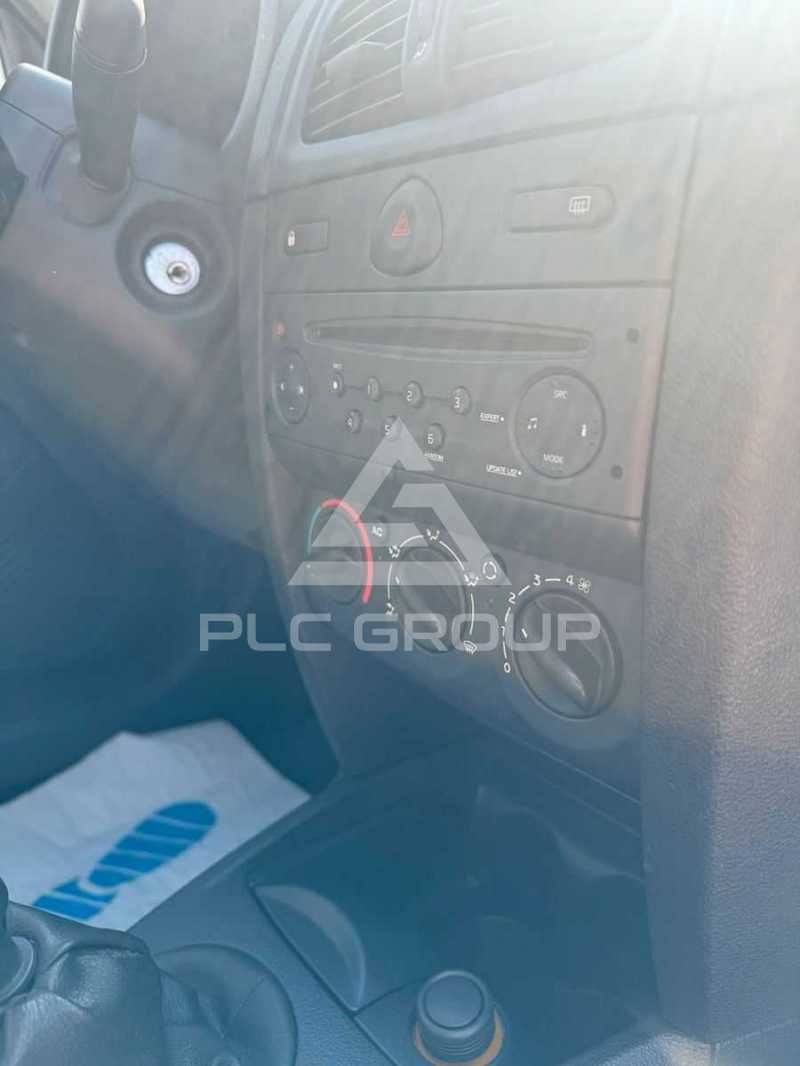 2006 Renault Clio