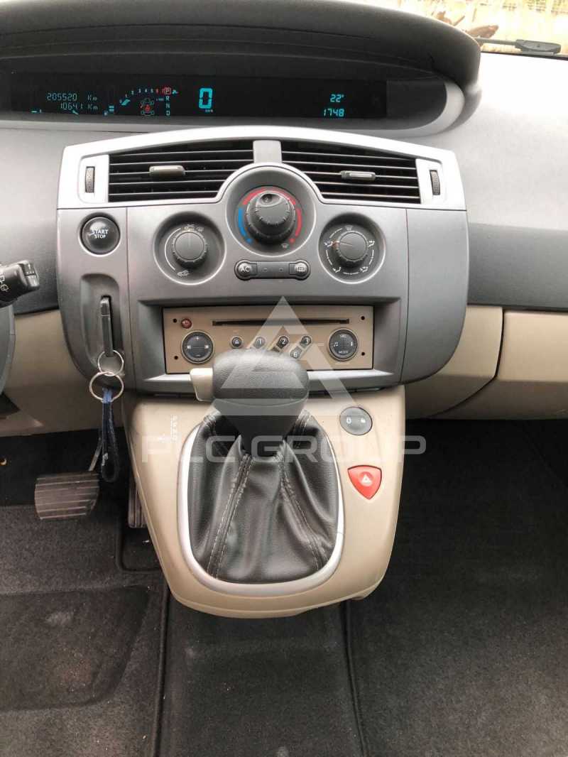 2006 Renault Grand Scenic