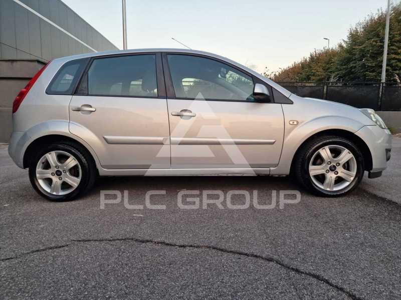 2008 Ford FIESTA