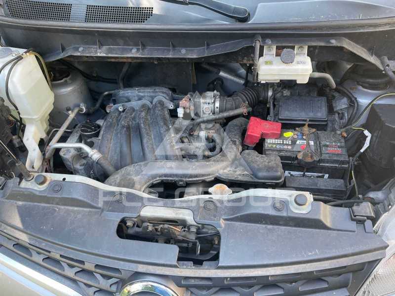 2009 Nissan NV
