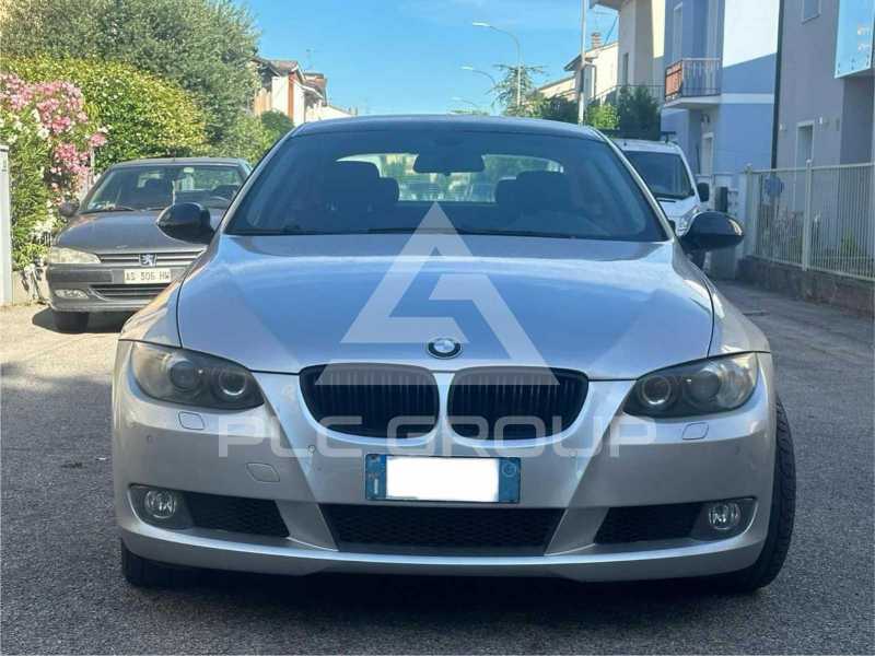 2009 BMW 330