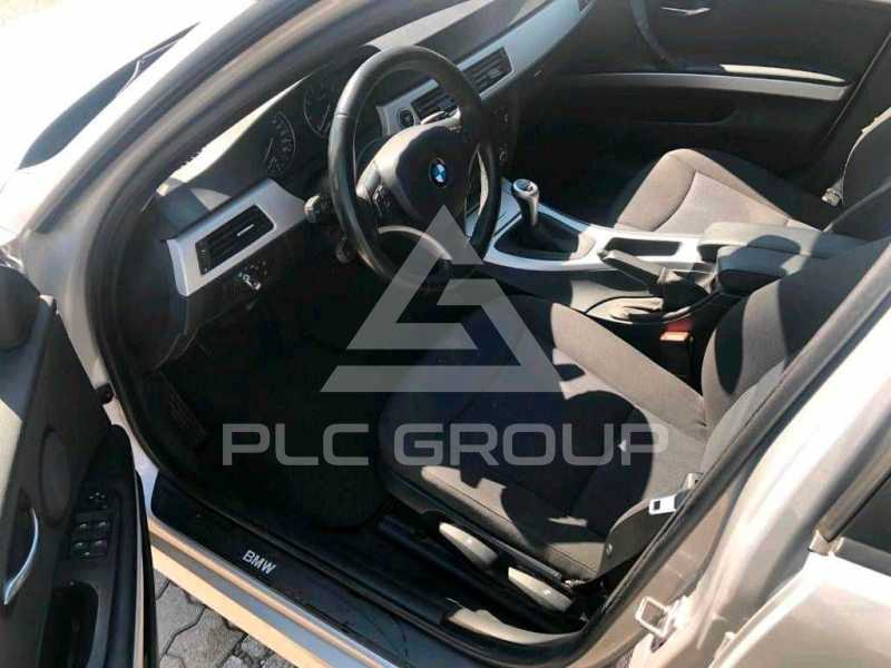 2009 BMW 330