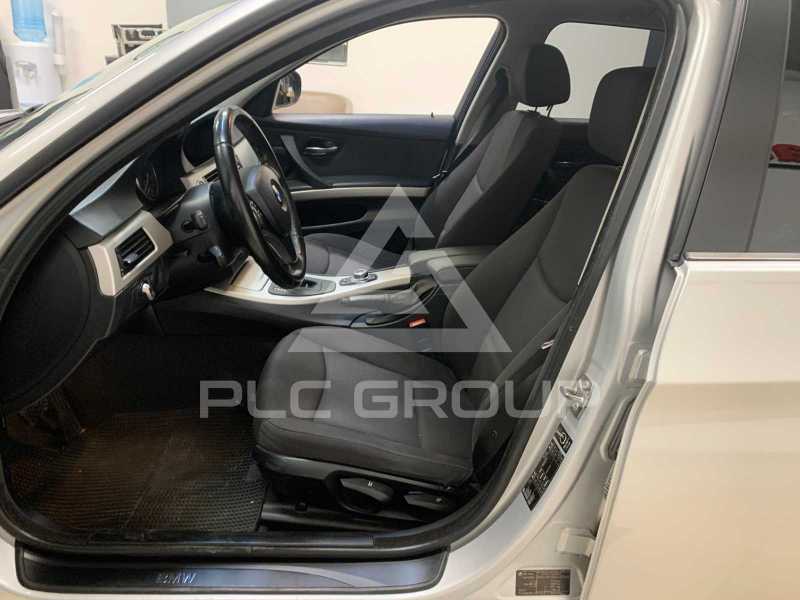 2009 BMW 330