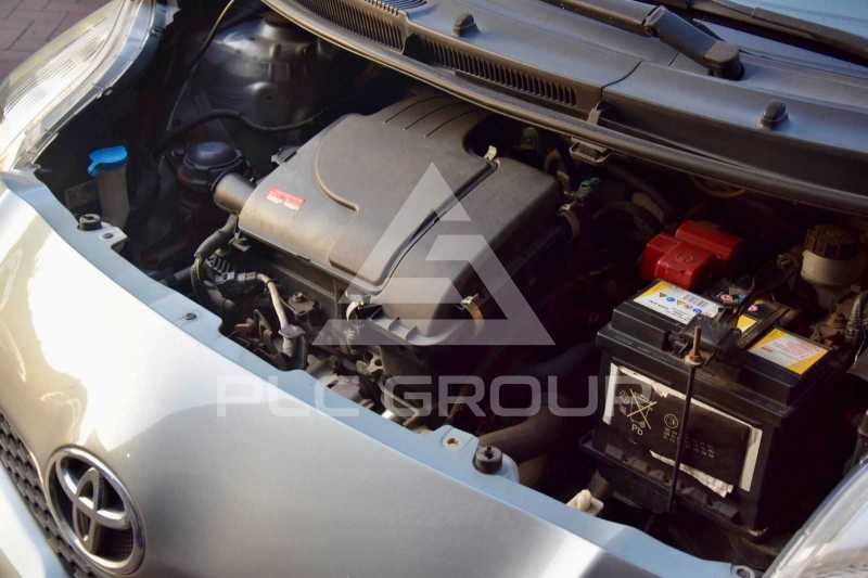 2009 Toyota YARIS