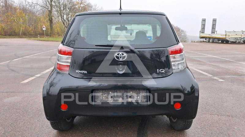 2009 Toyota IQ