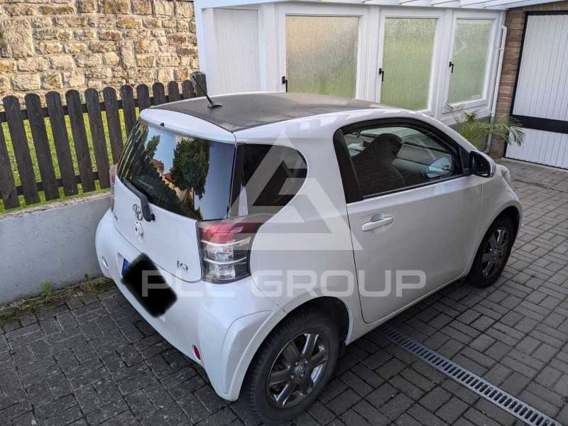 2009 Toyota IQ