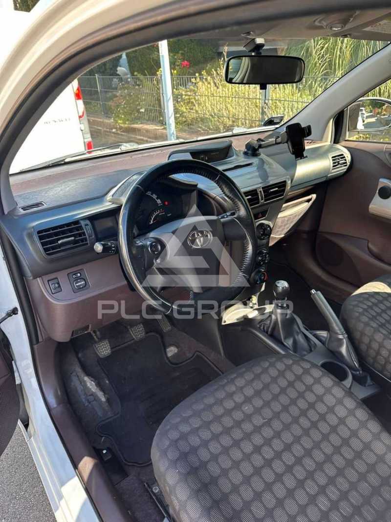 2009 Toyota IQ