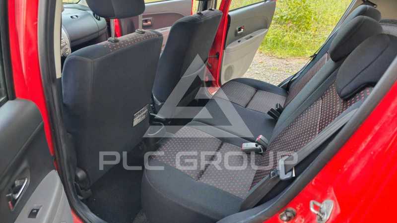 2009 Daihatsu Sirion