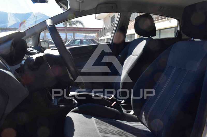 2009 Ford FIESTA