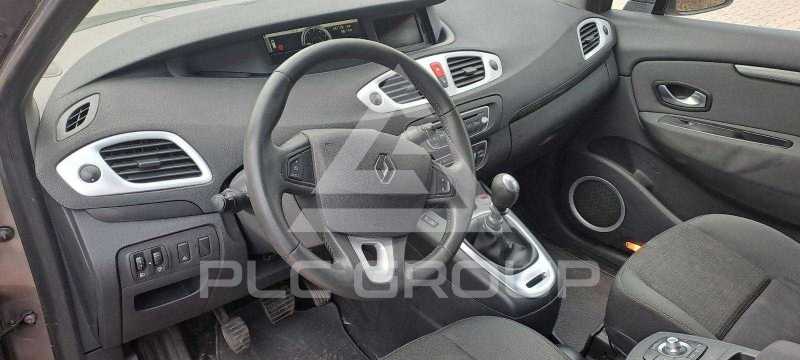 2009 Renault Scenic