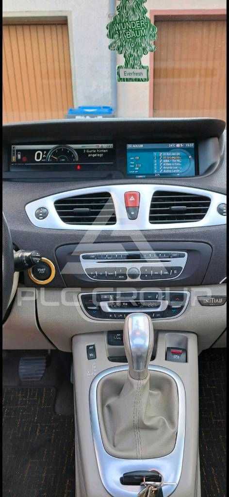 2009 Renault Scenic