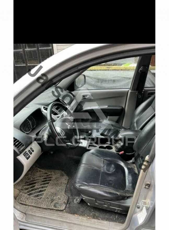 2010 Mitsubishi L200