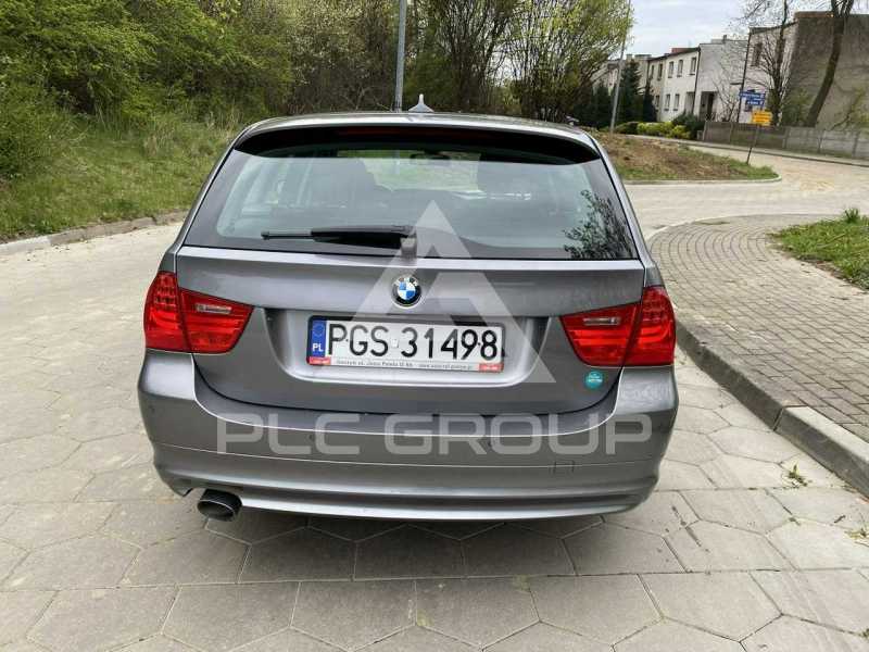 2010 BMW 330
