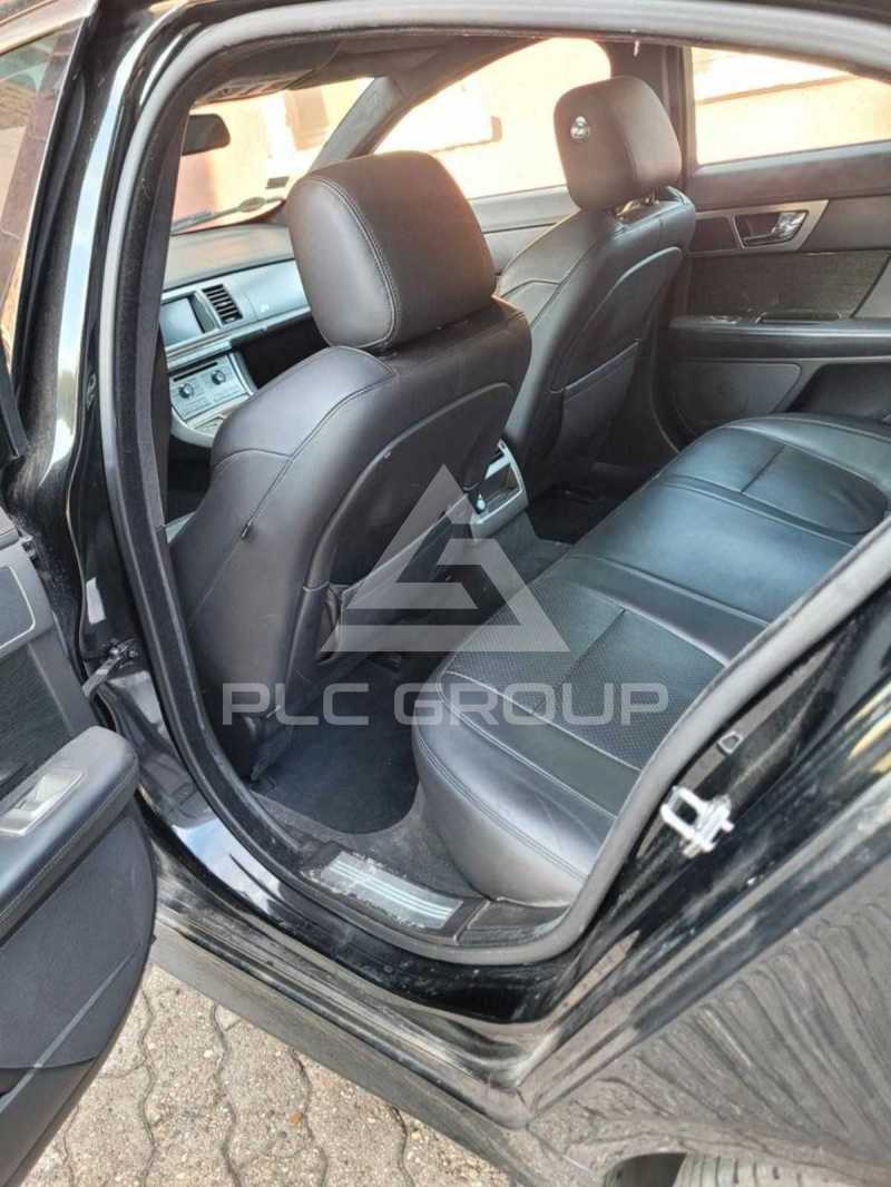 2010 Jaguar XF