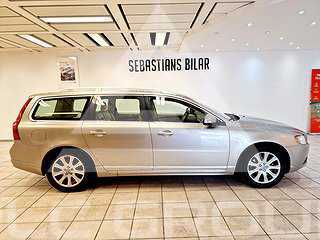 2010 Volvo V70