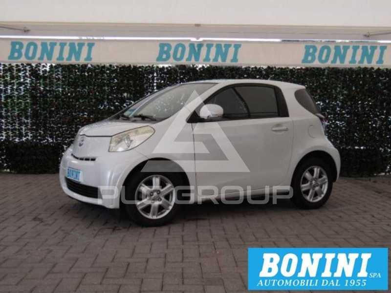 2010 Toyota IQ