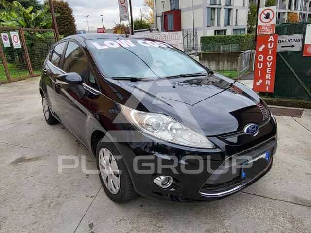 2010 Ford FIESTA