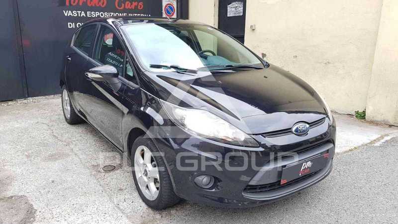 2010 Ford FIESTA