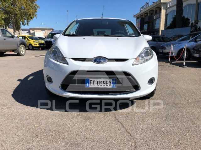 2010 Ford FIESTA