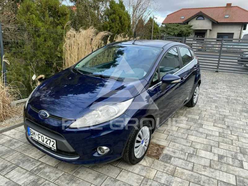 2010 Ford FIESTA
