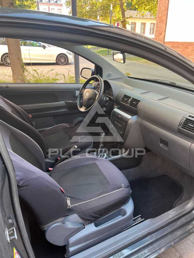 2010 Volkswagen FOX