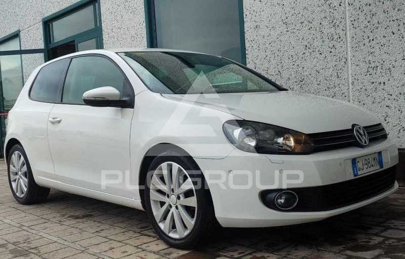 2010 Volkswagen GOLF