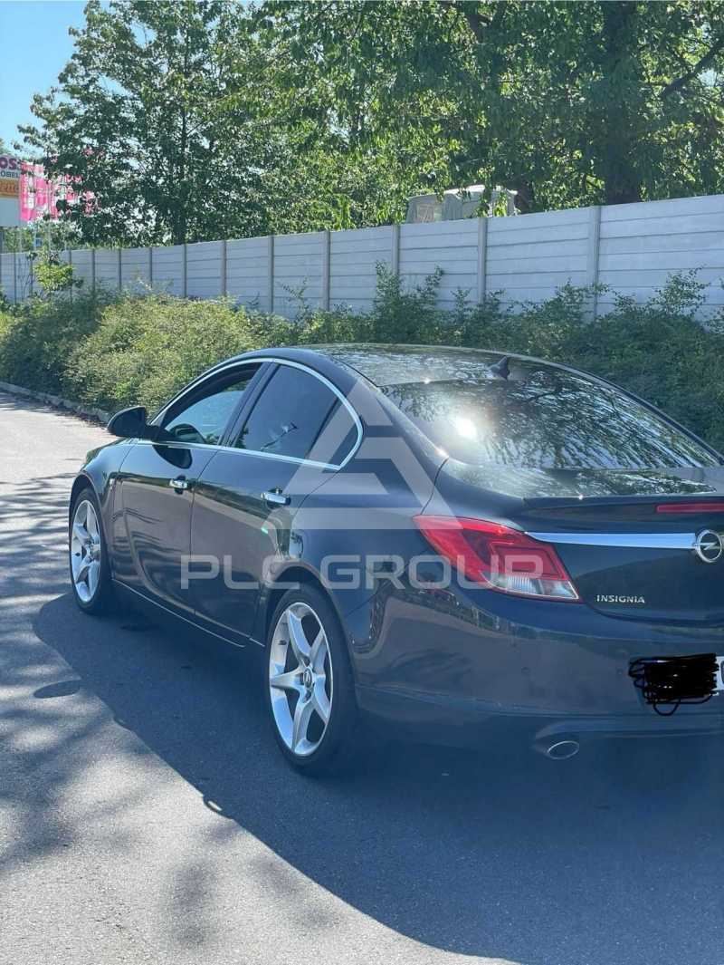2010 Opel Insignia