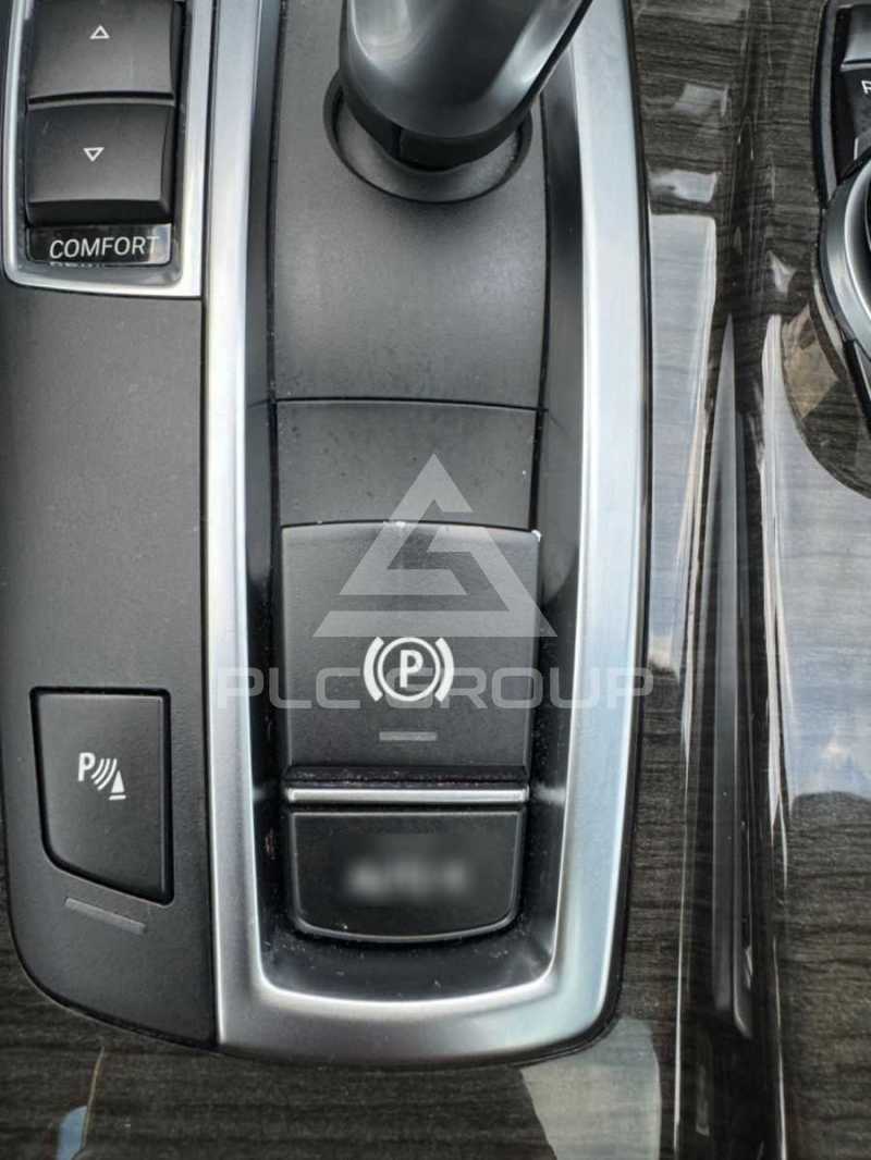2011 BMW 523