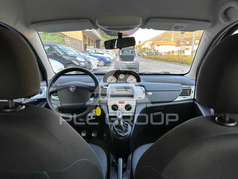 2011 Lancia YPSILON
