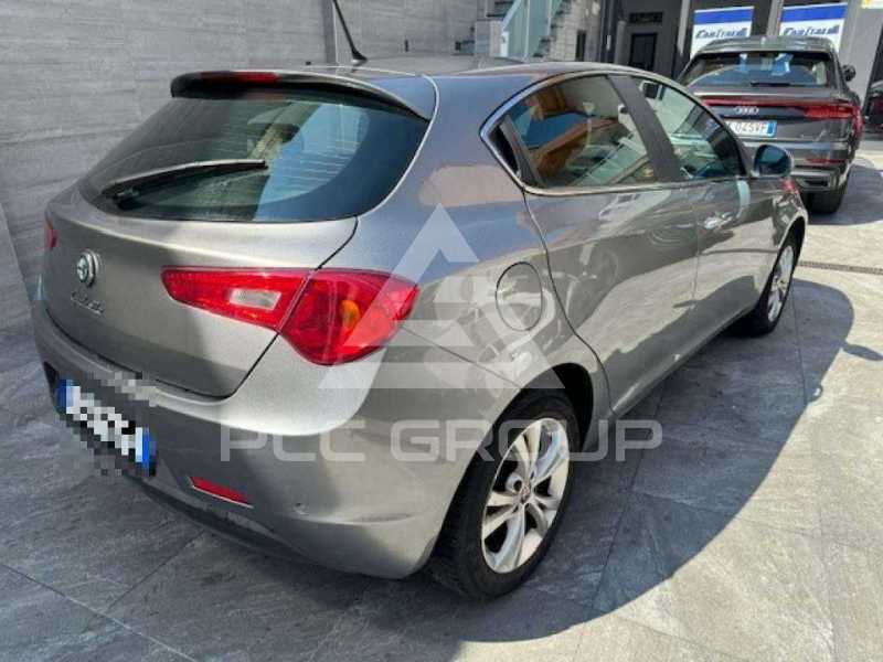 2011 Alfa Romeo Giulia