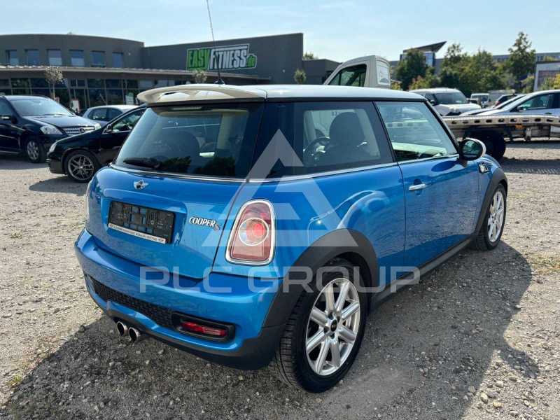 2011 Mini COOPER