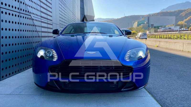 2011 Aston Martin V8